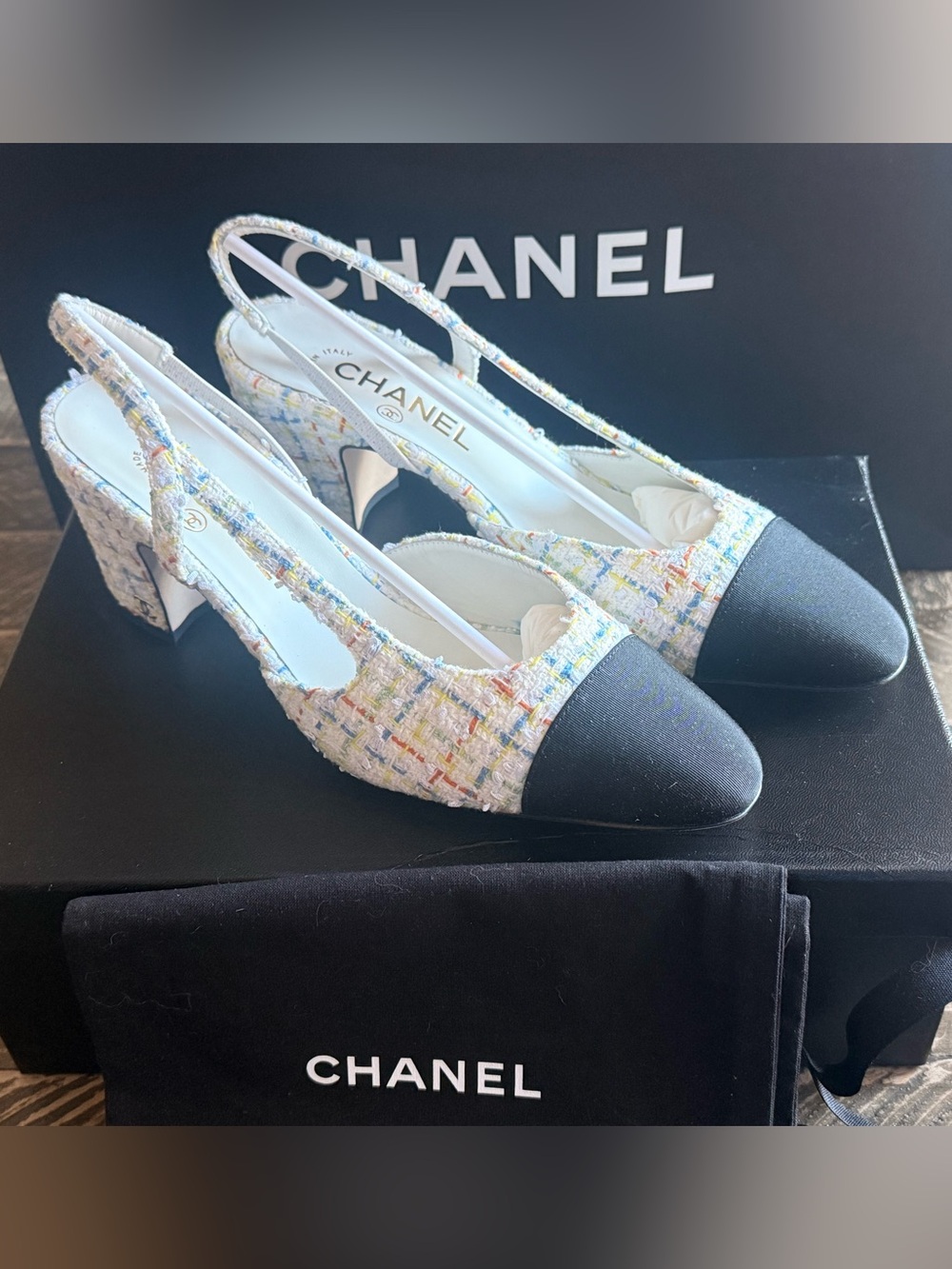 Chanel White/Multi Tweed Slingback 3” Heel Blk gross grain Cap Toe SZ 39.5 BNIB
